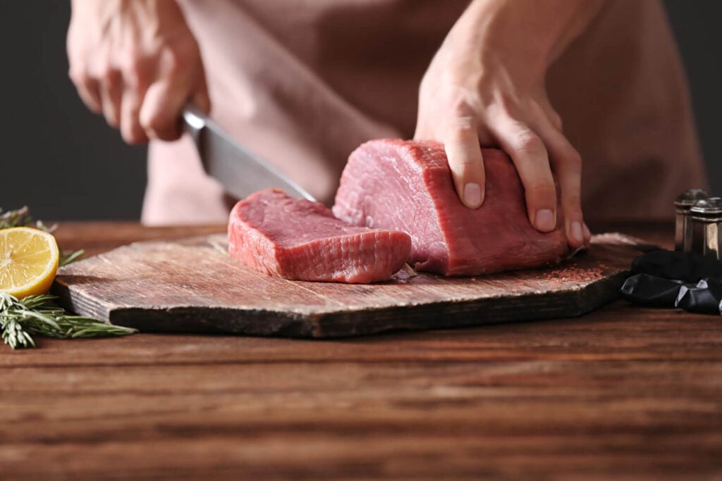 Sharp Knives In Steakhouse